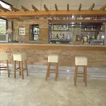 柏拉顿酒店 公寓式酒店 *