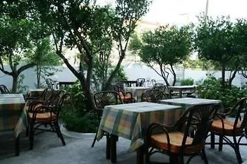 Platon Aparthotel