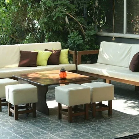 Platon Aparthotel *